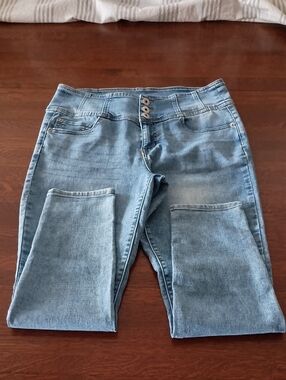 No Boundaries Juniors 3 Button 5 Pocket Skinny Jeans b200